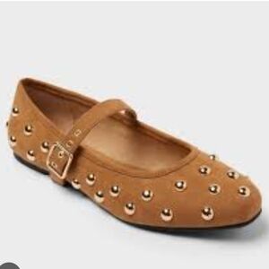 Universal Thread Women's Penny Gold Studded Mary Jane Flats Size 7.5